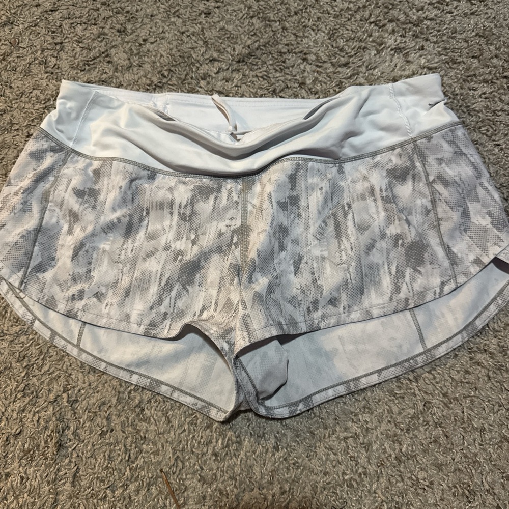 Women’s Light Gray Patterned Athletic Shorts